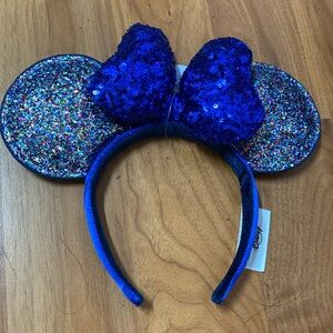 ❤️ Disney Parks Authentic Sequin Blue Rainbow Minnie Ears NWT